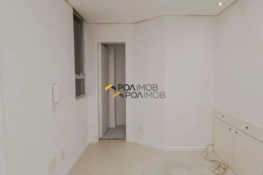 EXCELENTE SALA COMERCIAL COM 45 METROS QUADRADOS NA CASTRO ALVES