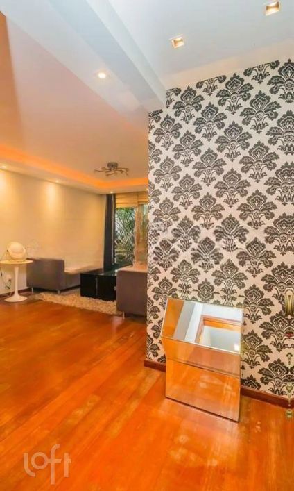 Imóvel para venda possui 113 metros quadrados com 3 quartos em Moinhos de Vento - Porto Alegre - RS