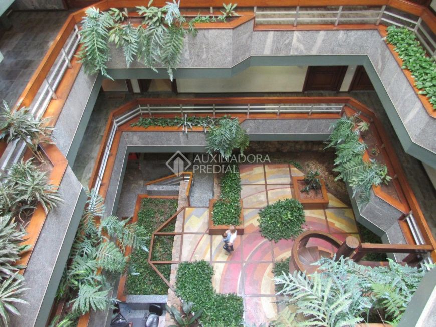 Escritório à venda no bairro São João com 38 m² de área útil disponível agora!