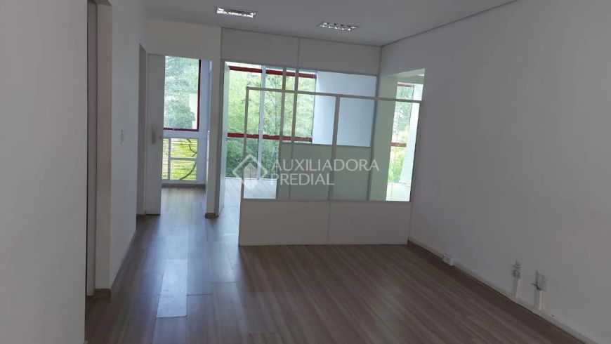 Comercial no bairro Petrópolis