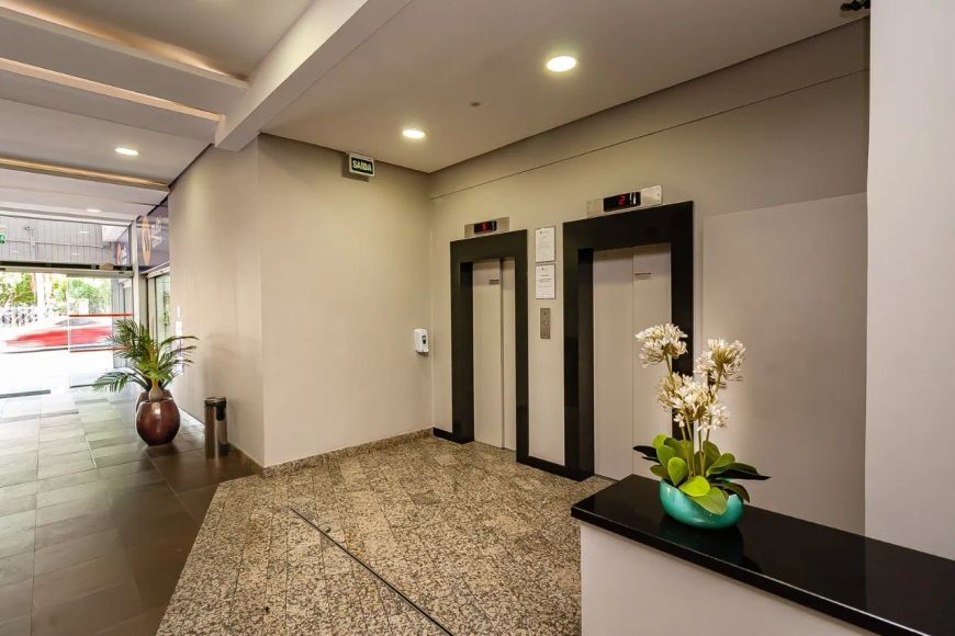 Escritório à venda no bairro Independência com 65 m² de área útil disponível.