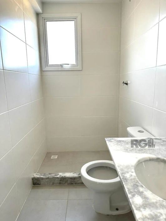 Ótimo apartamento, 1 quarto, tipo LOFT, 1, vaga, ideal para estudantes PUC e Campus da UFRGS, andar