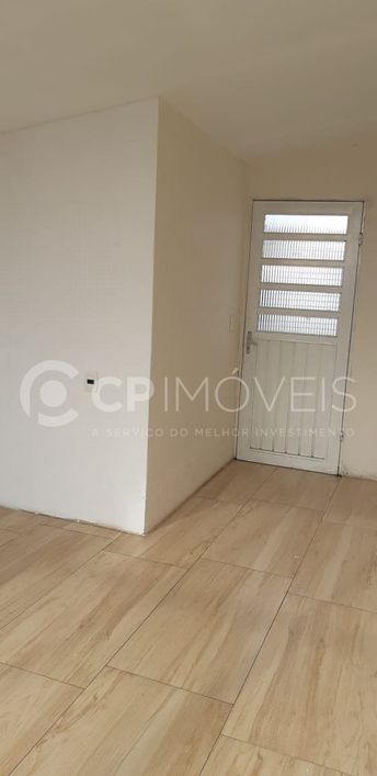 Salas/Conjuntos em Porto Alegre, no bairro Sarandi, à venda.