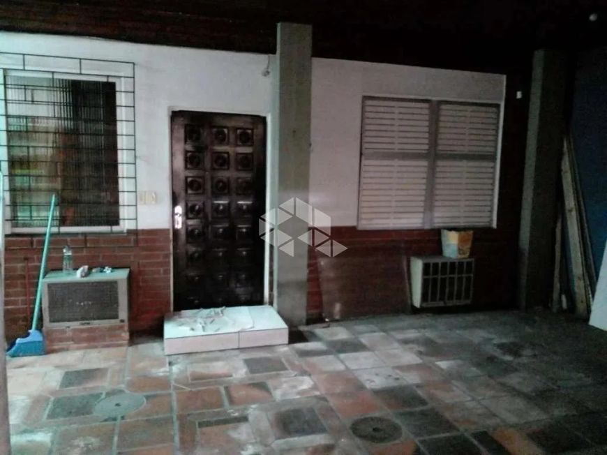 Prédio comercial no Santana com terreno 9,90 x 33,44 mts