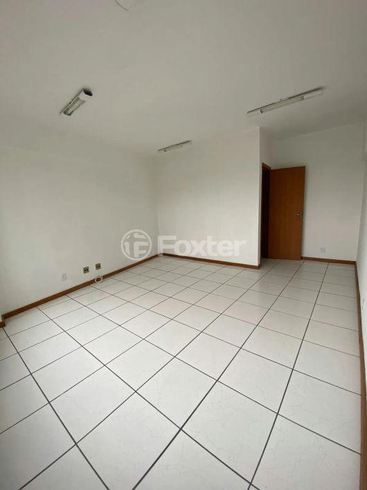 Sala / Conjunto Comercial à venda Avenida Tramandaí, Ipanema - Porto Alegre