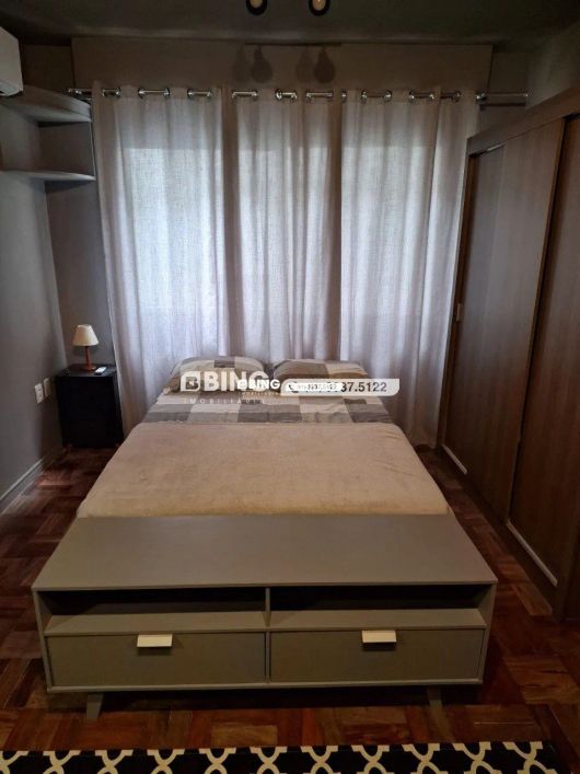Loft mobiliado para venda no bairro Menino Deus em Porto Alegre