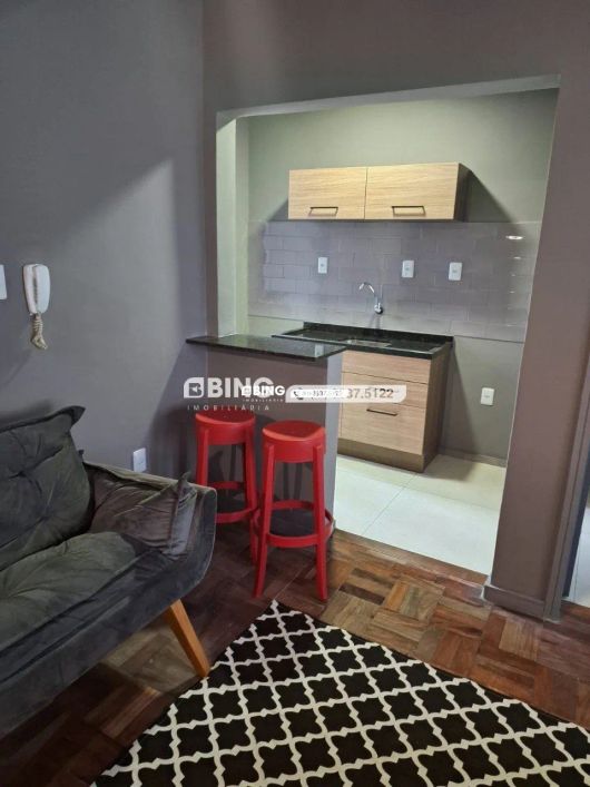 Loft mobiliado para venda no bairro Menino Deus em Porto Alegre