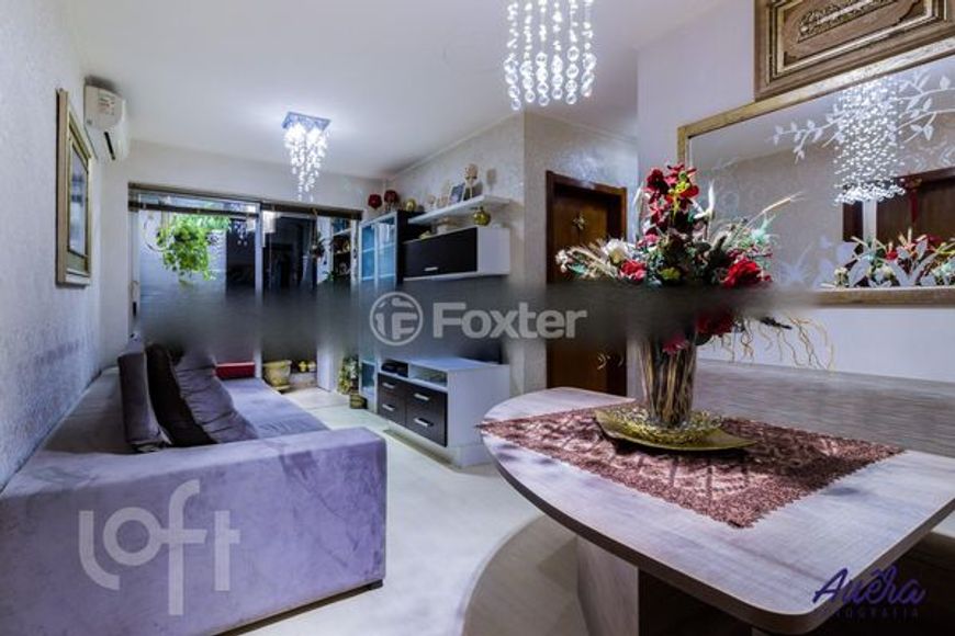 Apartamento para venda possui 76 metros quadrados com 3 quartos em São Sebastião - Porto Alegre - RS