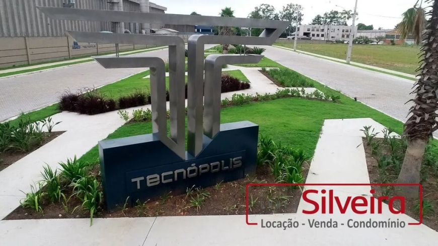 Terreno Comercial em Porto Alegre, no bairro Anchieta, à venda.