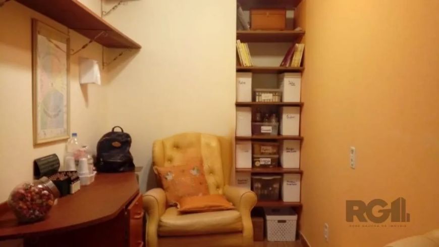 Apartamento com 01 dormitórios no Bairro Menino Deus. Apartamento de 01 dormitórios, 01 banheiro soc