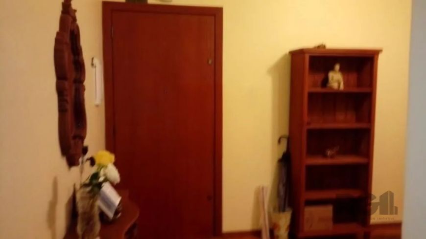 Apartamento com 01 dormitórios no Bairro Menino Deus. Apartamento de 01 dormitórios, 01 banheiro soc