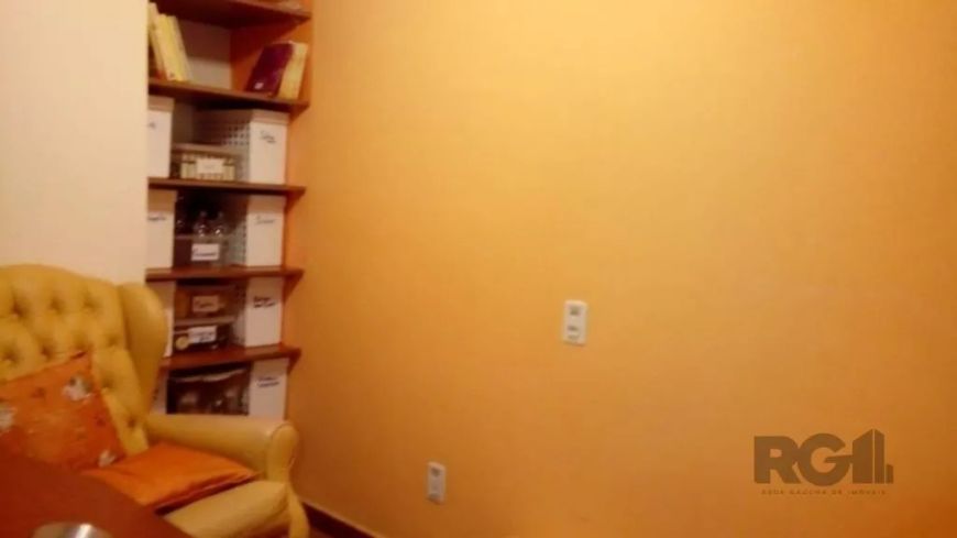 Apartamento com 01 dormitórios no Bairro Menino Deus. Apartamento de 01 dormitórios, 01 banheiro soc