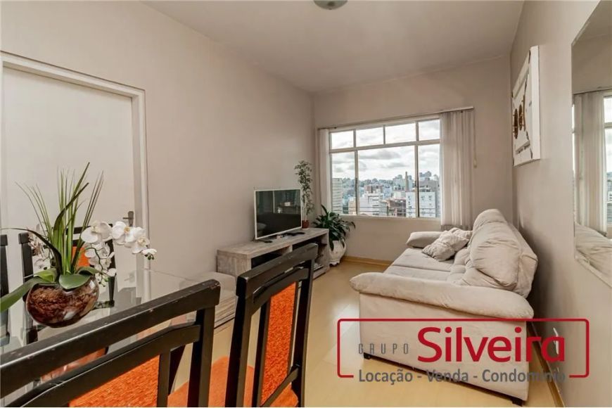 Apartamento em Porto Alegre, no bairro Centro Histórico, à venda.