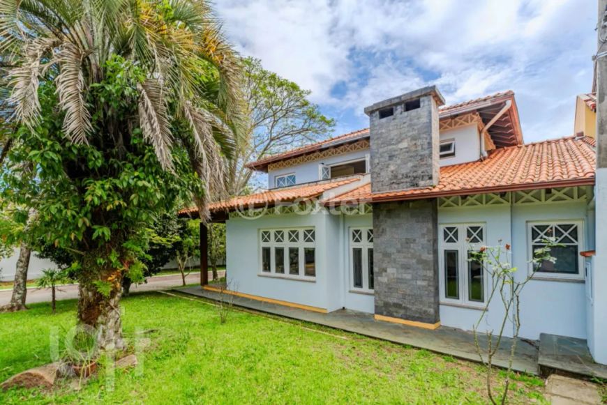 Casa em Condomínio à venda Avenida Juca Batista, Belém Novo - Porto Alegre