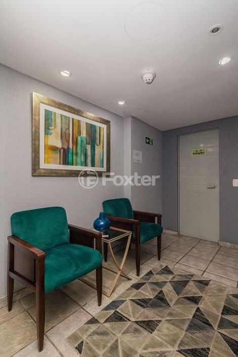 Sala / Conjunto Comercial à venda Avenida Montenegro, Petrópolis - Porto Alegre