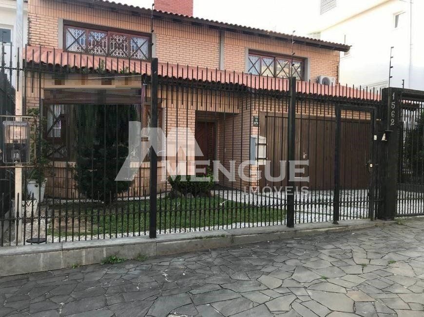 Sobrado com 3 dormitórios (1 suíte) e 3 vagas de garagem a venda no Bairro Jardim Planalto, com 290m
