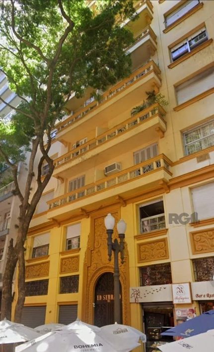 Lindo apartamento com 2 quartos, 2 banheiros e com sala de jantar, 90 m² em Centro Histórico, Porto