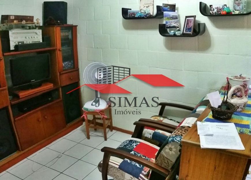 Apartamento (Padrão), com 2 quartos e 1 banheiros à Venda, 40 m² em Porto Alegre/RS