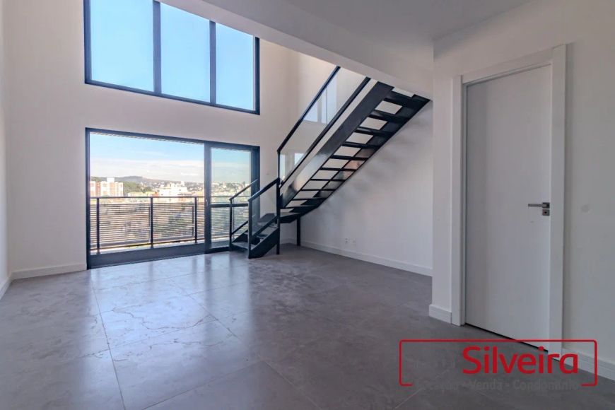 APARTAMENTO DUPLEX 1 DORMITÓRIO - AZENHA