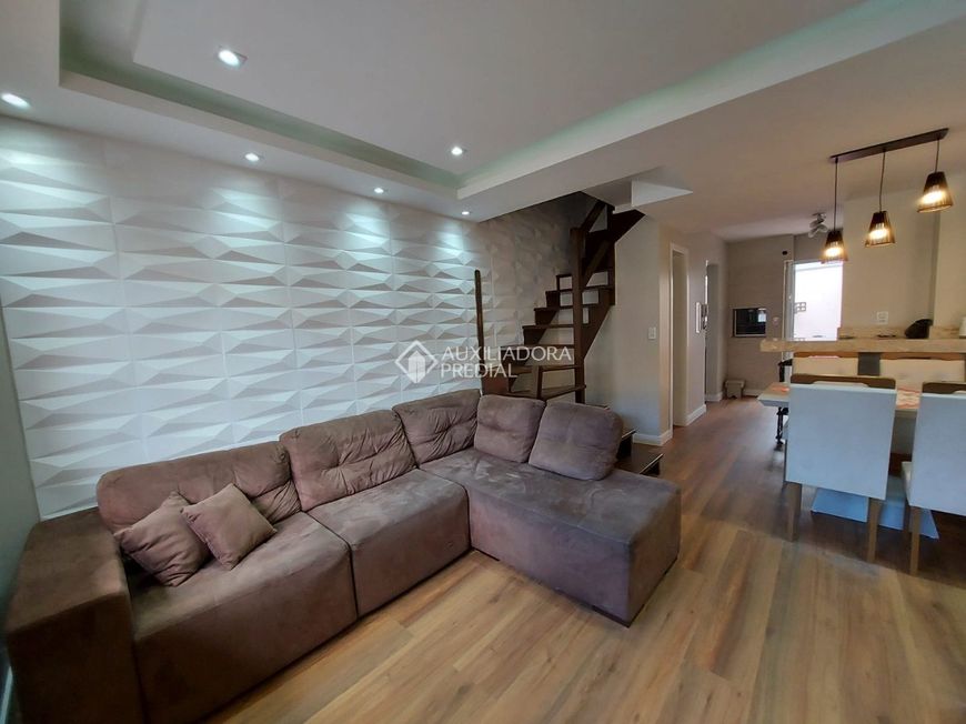 Casa em condomínio 2 quartos, 96m2priv, 2 banheiros