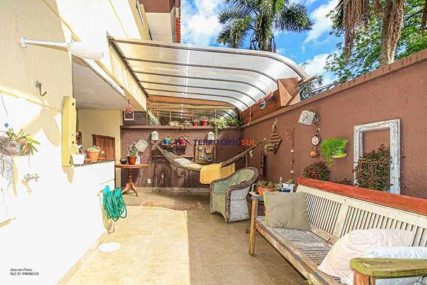 Casa para Venda - 193m², 4 dormitórios, sendo 2 suites, 2 vagas - Jardim Isabel