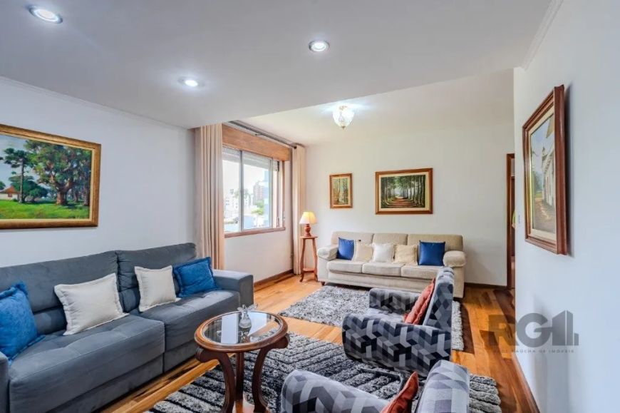 Cobertura à venda com 3 dormitórios no bairro Petrópolis - 278 m² disponível