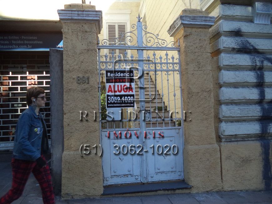 CASA COMERCIAL em Porto Alegre - RS, Independência