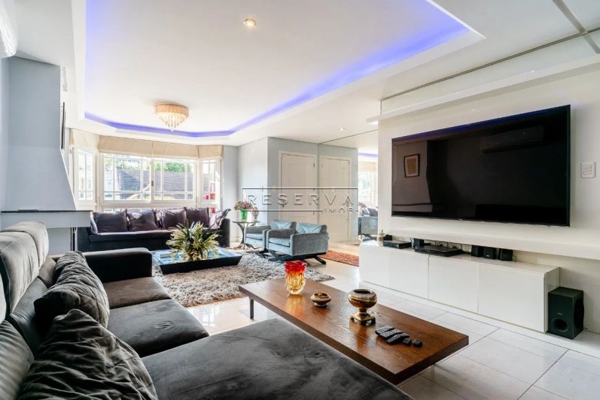 CASA SEMINOVA GEMINADA - 362m², 3dorm/2 suítes, 4 vg garagem, próximo Iguatemi, Chácara das Pedras