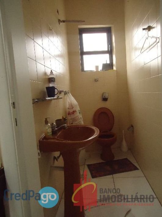 Excelente Sala Comercial Em Ótima Localização
