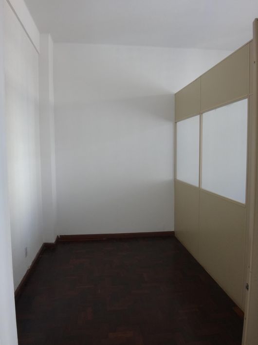 Sala/Conjunto para venda possui 67 metros quadrados com 2 salas