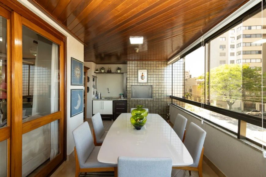Apartamento à venda no Jardim Planalto com 3 dormitórios e 125 m² de área útil