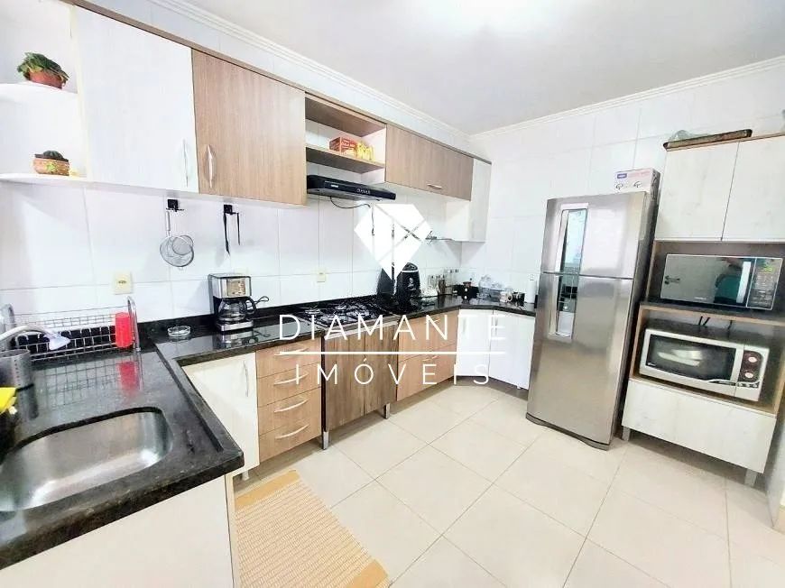 CASA 3D COM PISCINA NO NOVA IPANEMA