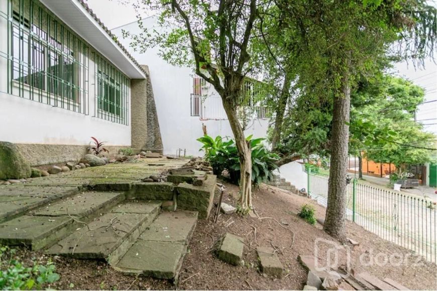 Casa em Morro Santana com 133 m² , 4 quarto(s) , 2 vaga(s).