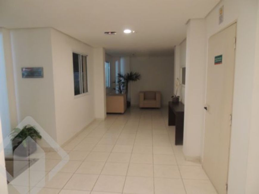 Apartamento 3 dormitórios, térreo, sendo 1 suite