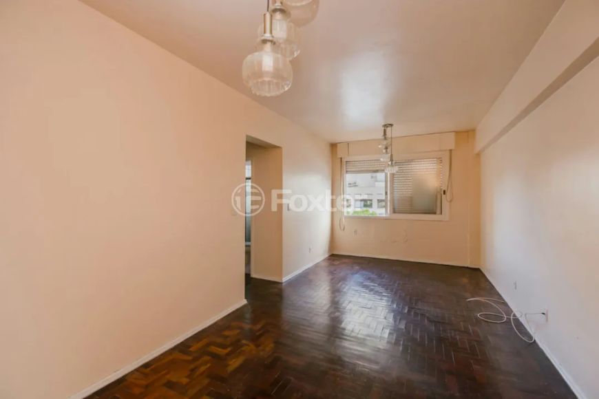 Apartamento à venda Avenida Cristóvão Colombo, Moinhos de Vento - Porto Alegre