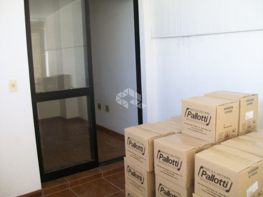 Conjunto comercial duplex na rua Silva Jardim, no Bairro Mont Serrat, Porto Alegre RS