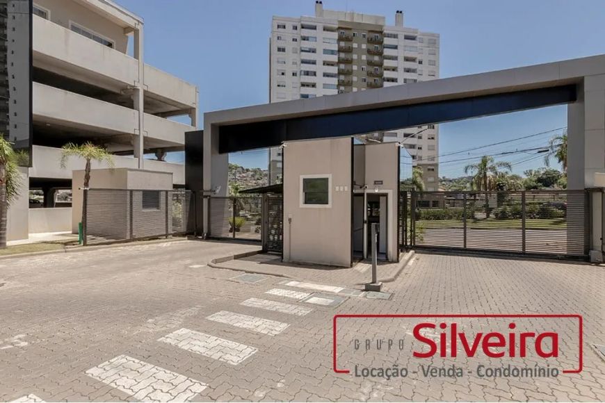 Apartamento em Porto Alegre, no bairro Jardim Carvalho, à venda.