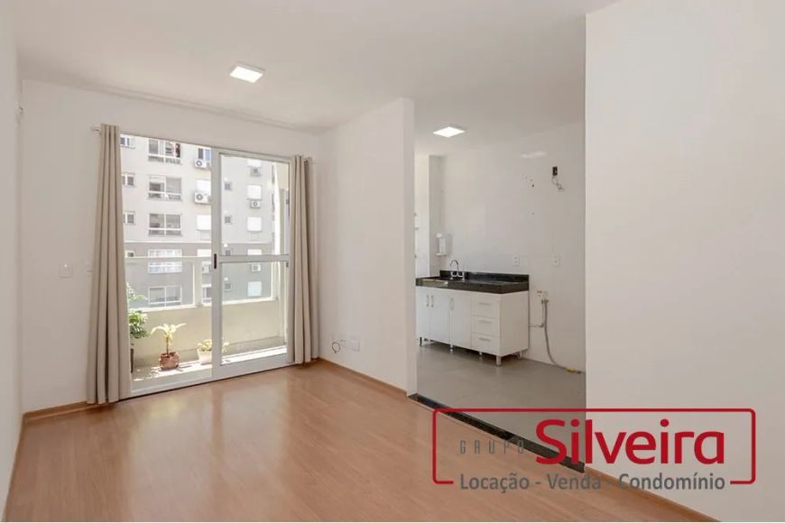 Apartamento em Porto Alegre, no bairro Jardim Carvalho, à venda.