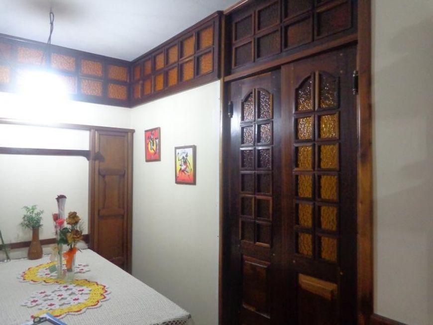 Ótimo apartamento de três dormitórios
