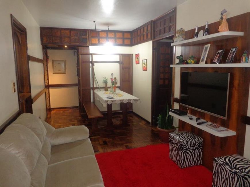 Ótimo apartamento de três dormitórios