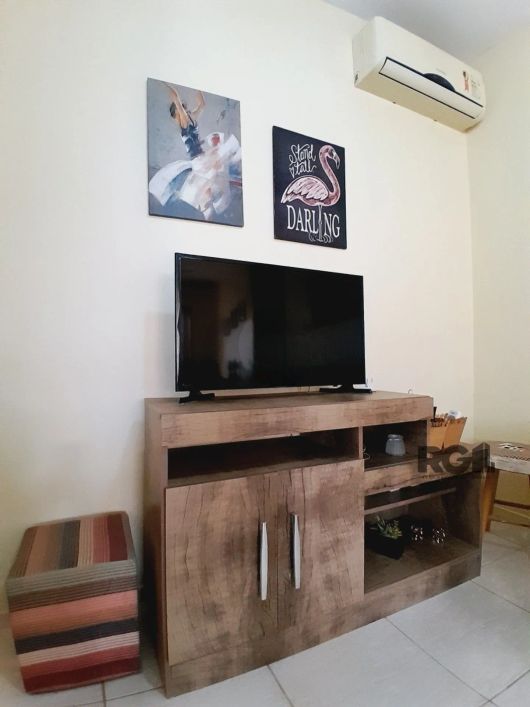 Apartamento à venda no bairro Partenon, 76 m² com 3 dormitórios/quartos.