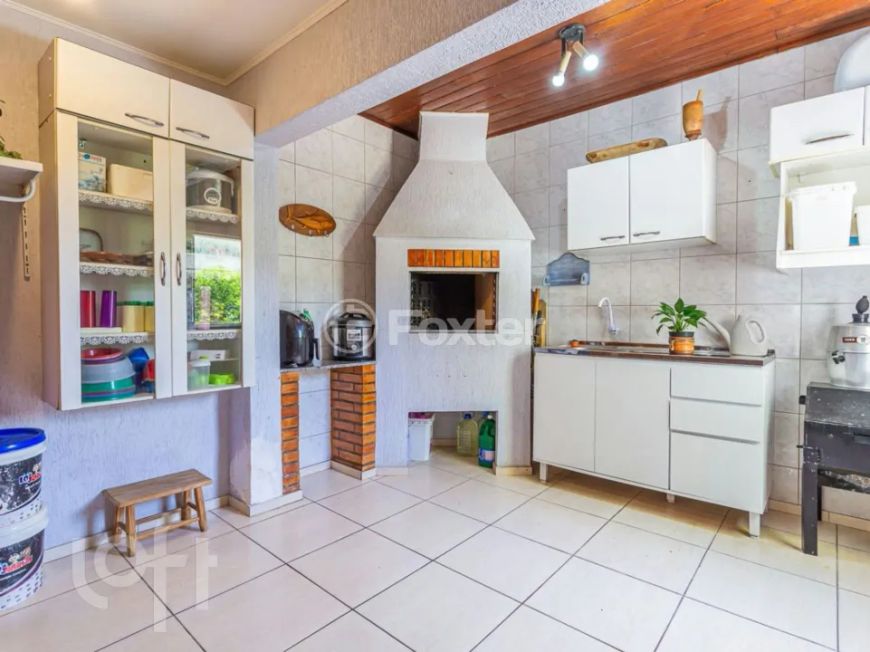 Casa à venda Rua Professora Cecy Cordeiro Thofehrn, Sarandi - Porto Alegre