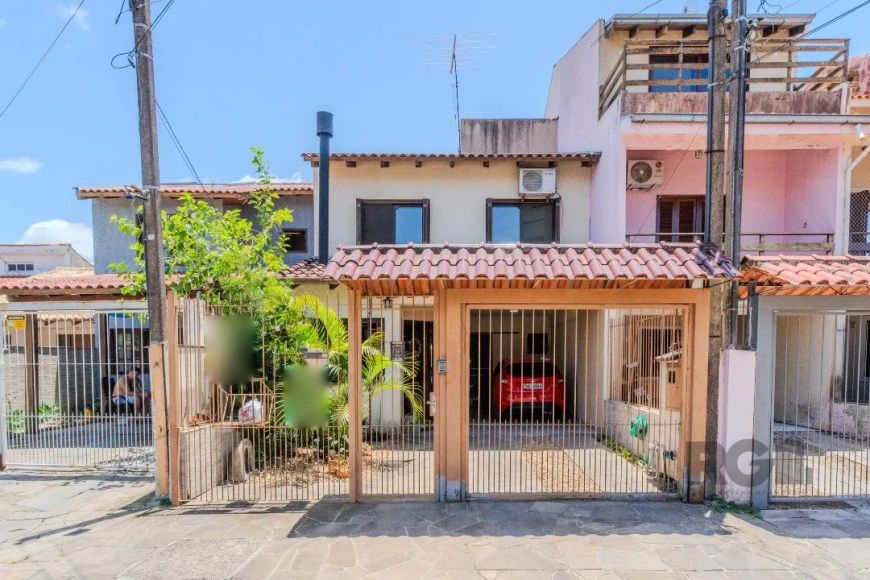 À Venda: Casa Encantadora no Residencial Nova Ipanema? Localização: Situada no desejado Residencial