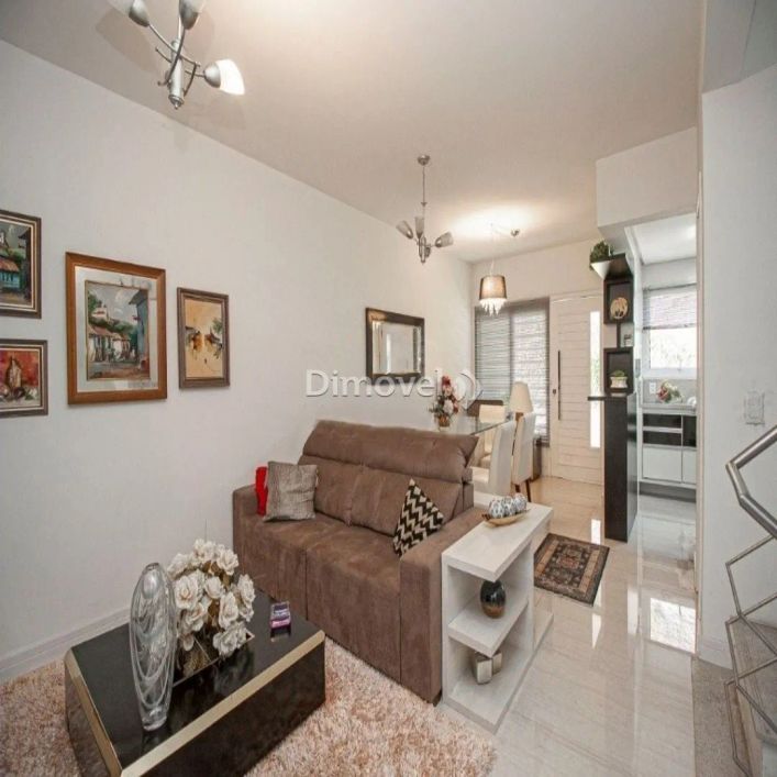 VENDA, CASA EM CONDOMÍNIO com 240m², 3 dormitório(s), 3 vaga(s). CRISTAL, PORTO ALEGRE.