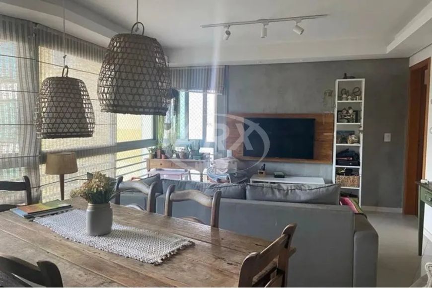 Apartamento de 90.0m² no bairro Menino Deus, com 3