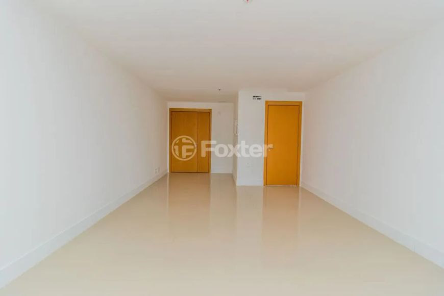 Consultório a venda possui 36m² MEDPLEX EIXO NORTE - Porto Alegre - RS