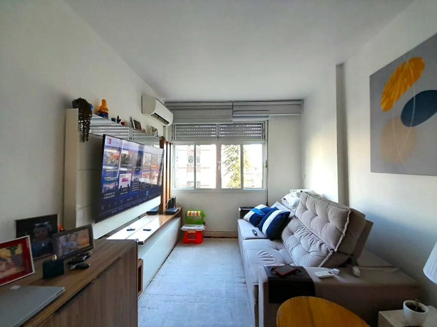 Apartamento com 2 quartos no bairro Centro Historico, em Porto Alegre