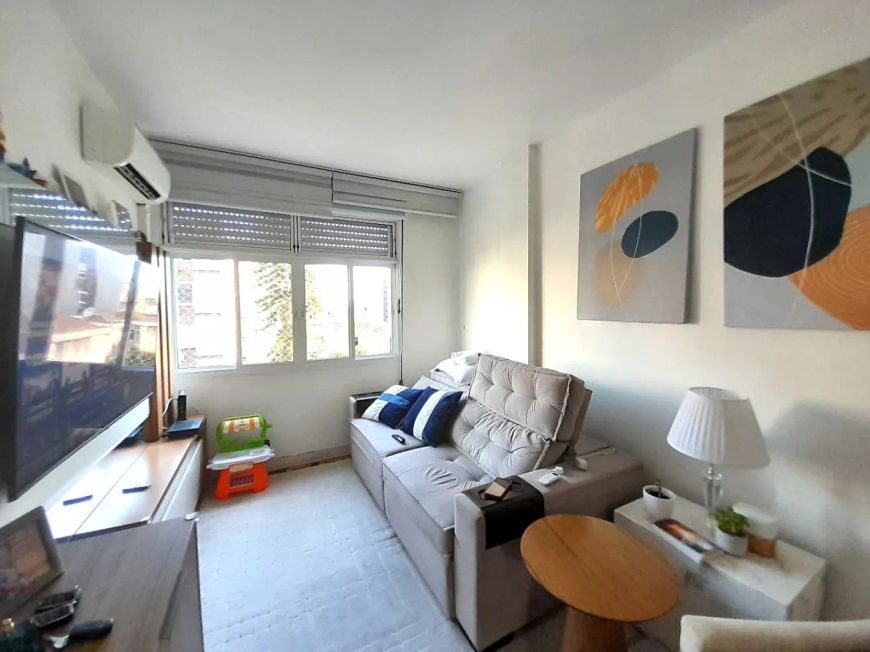 Apartamento com 2 quartos no bairro Centro Historico, em Porto Alegre