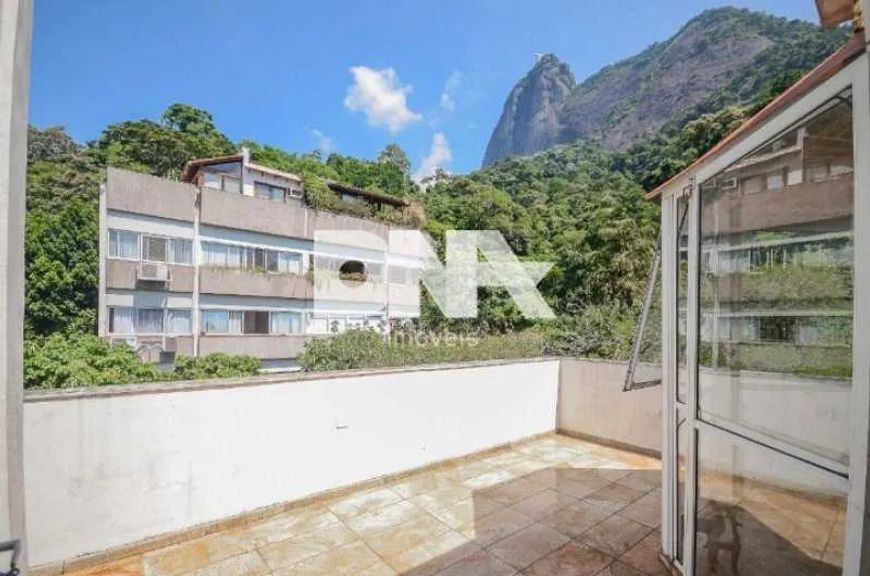 Cobertura - Linear / Residencial / Humaitá