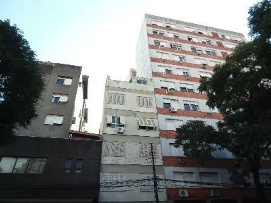 Apartamento de 1 dormitório, REFORMADO - Cód. RP342815